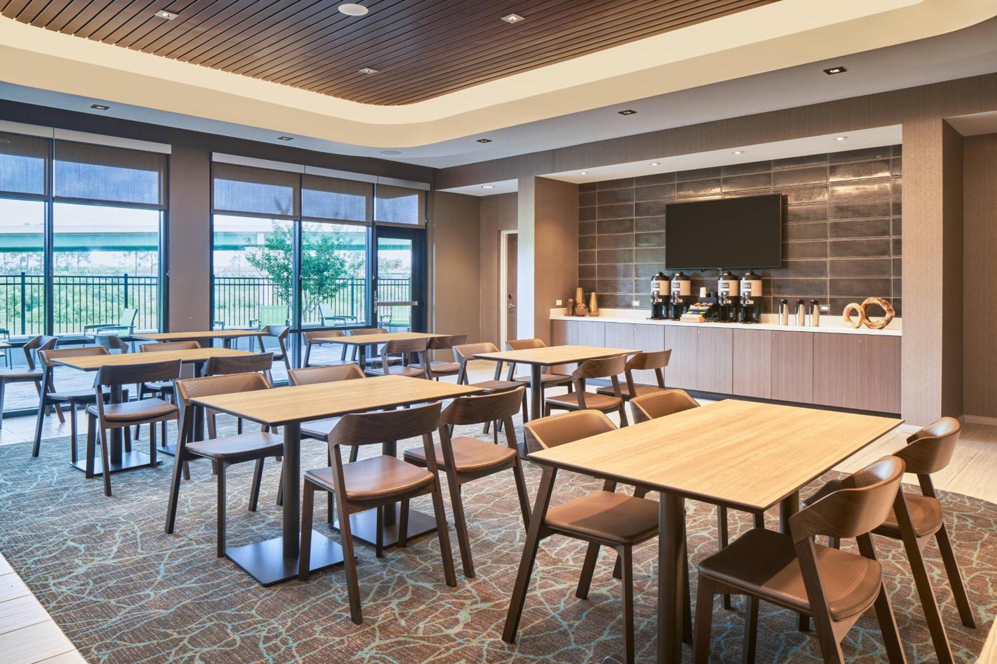 Springhill Suites By Marriott Orlando Lake Nona Buenaventura Lakes Extérieur photo